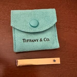 Vintage Tiffany & Co 14k gold and Sapphire Tie Bar